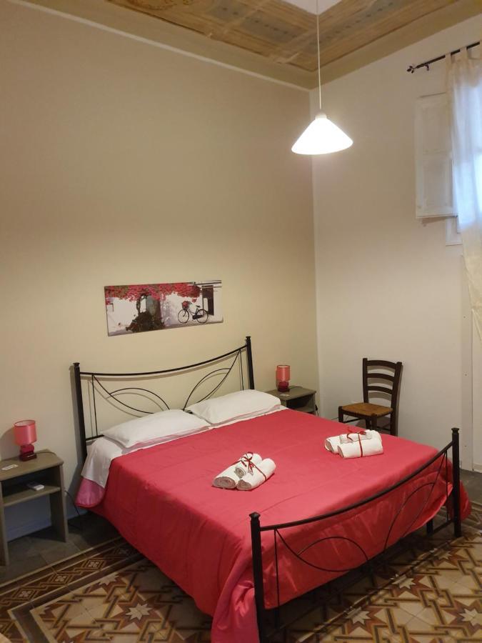 Rest And Go Bed & Breakfast Palermo Exterior foto