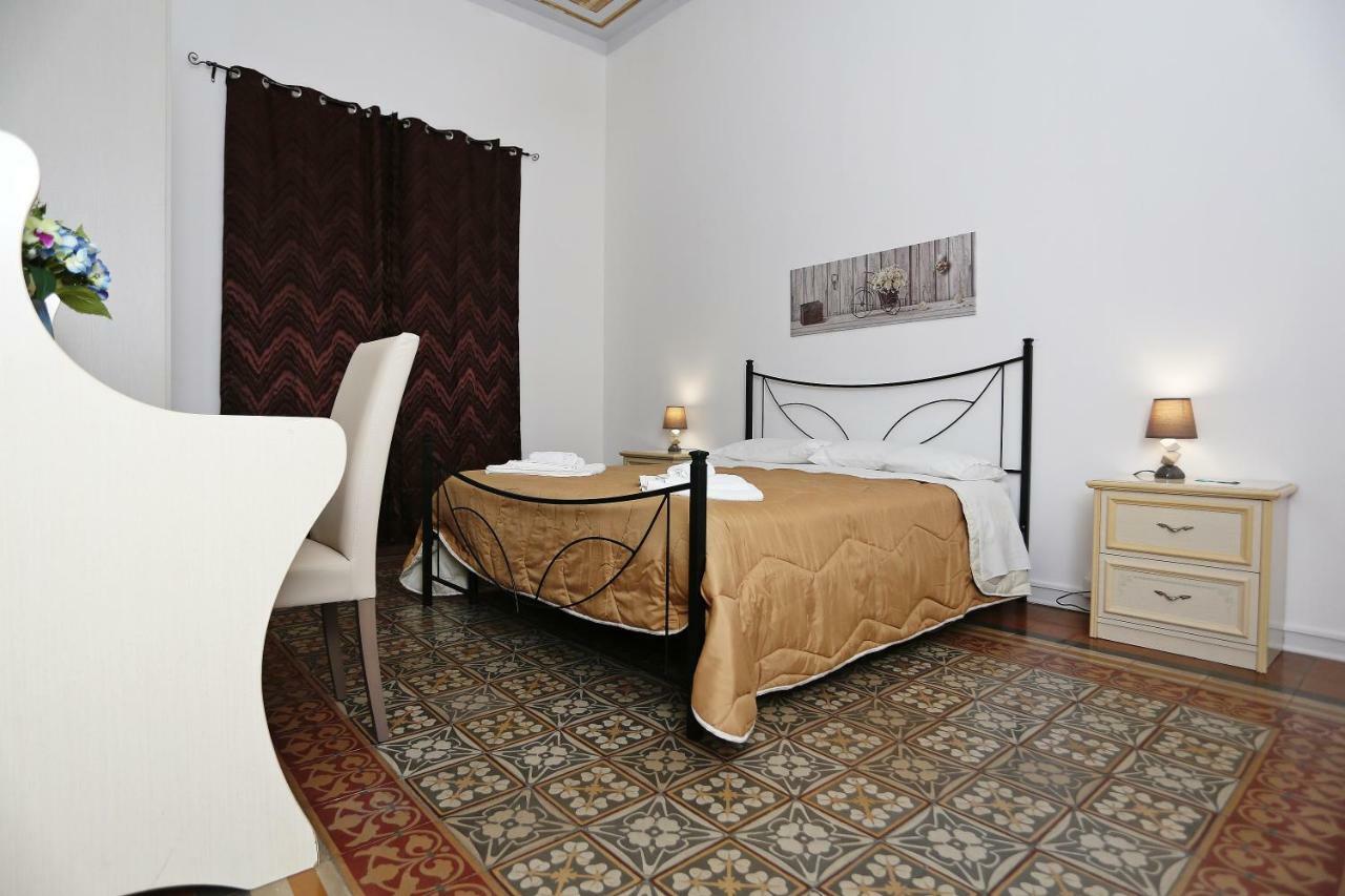 Rest And Go Bed & Breakfast Palermo Exterior foto